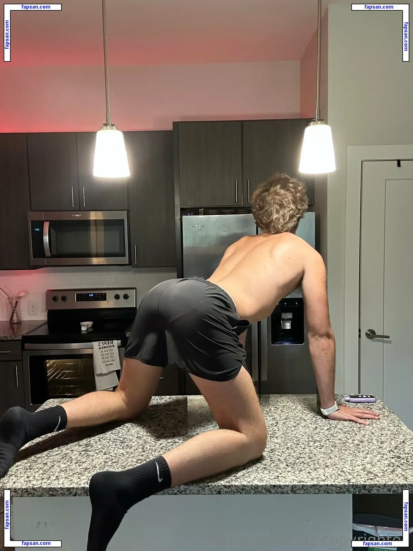 karsen.scott nude photo #0053 from OnlyFans