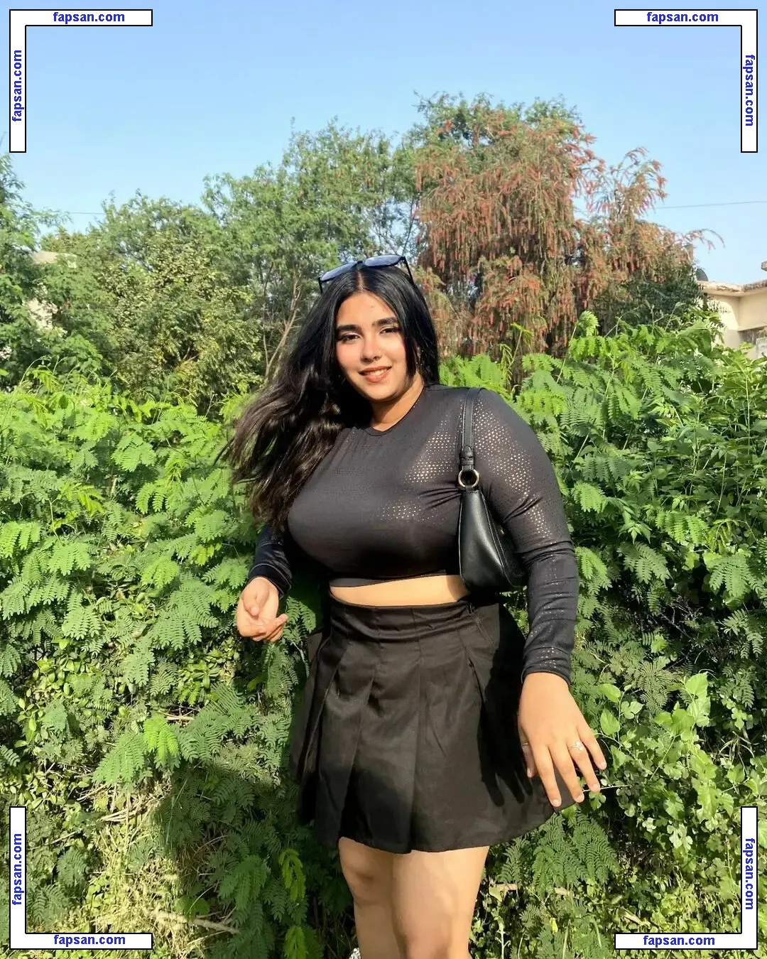 Kashish Mahajan nude photo #0013 from OnlyFans