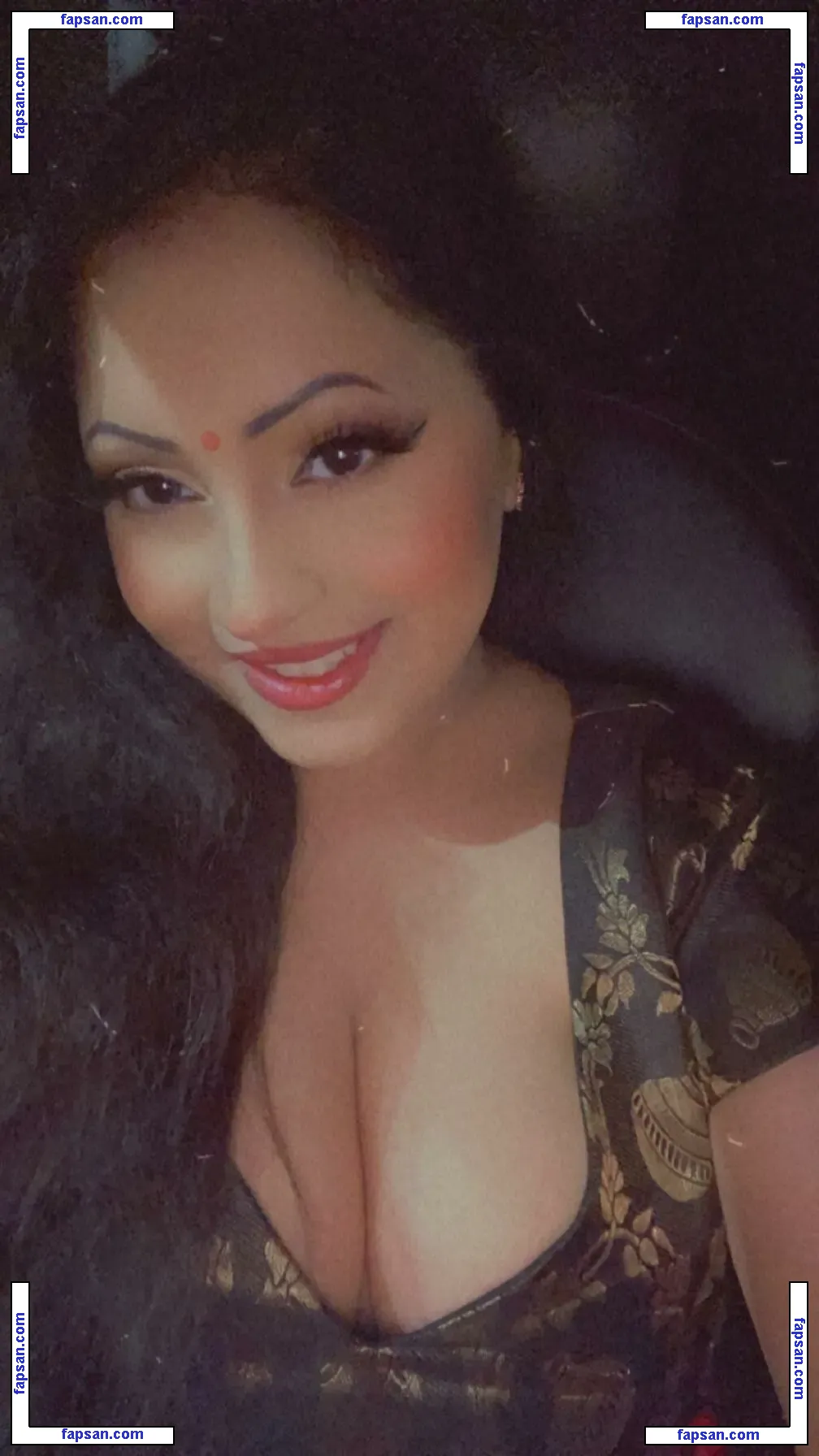 Kashmirigoddess nude photo #0001 from OnlyFans