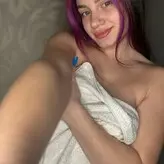 kat.but.no.hat nude #0009