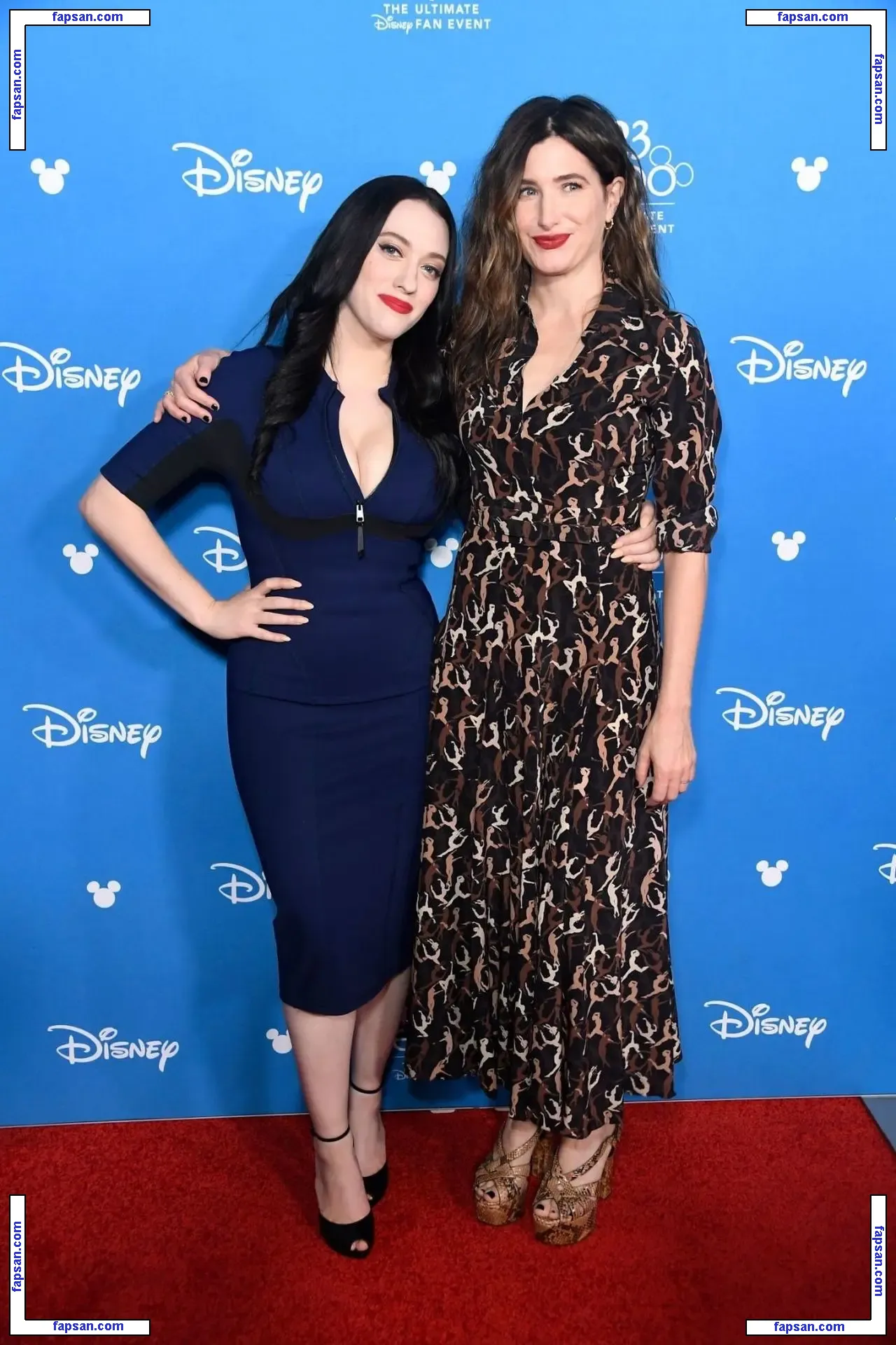 Kat Dennings голая фото #0118 с Онлифанс