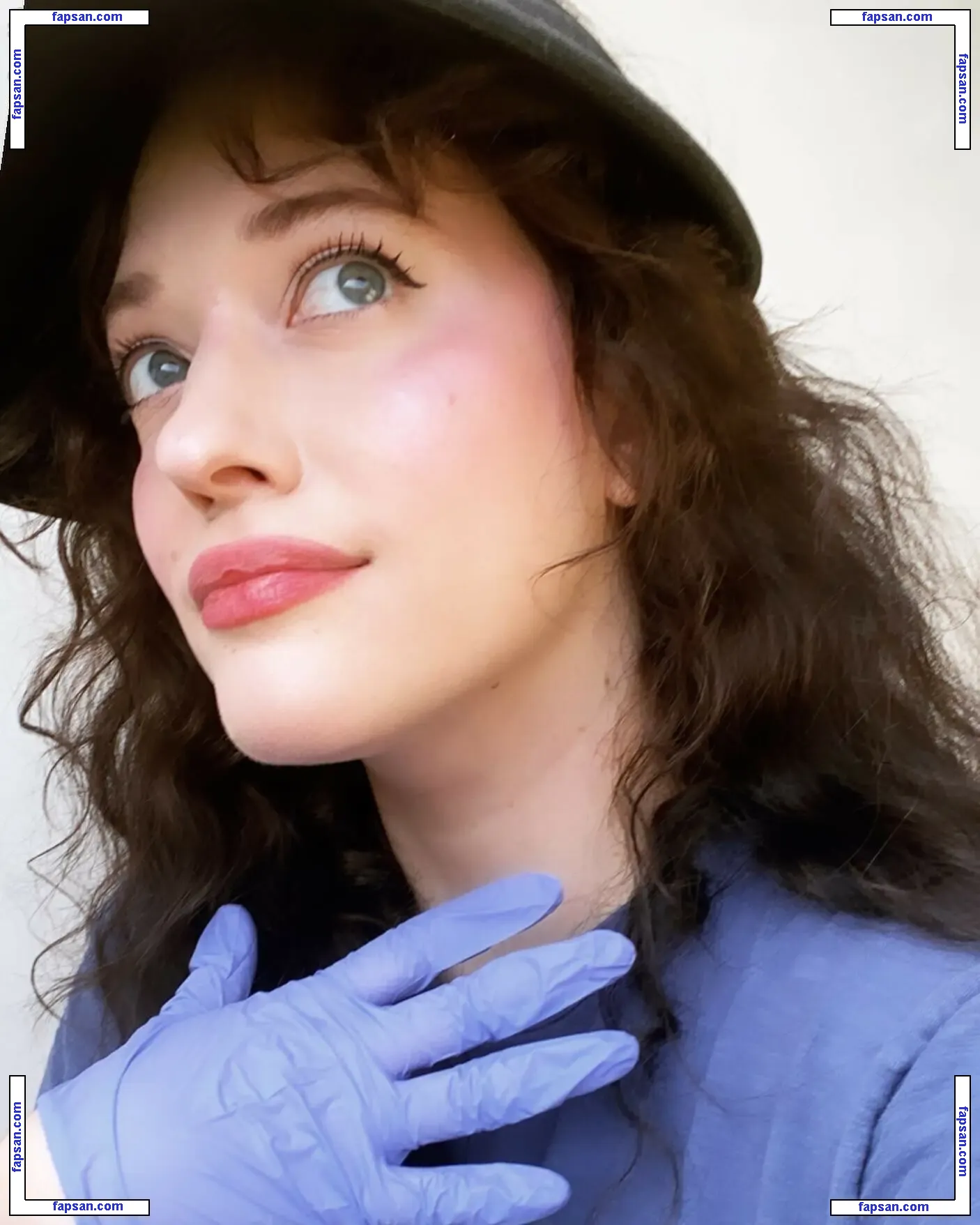 Kat Dennings голая фото #0339 с Онлифанс