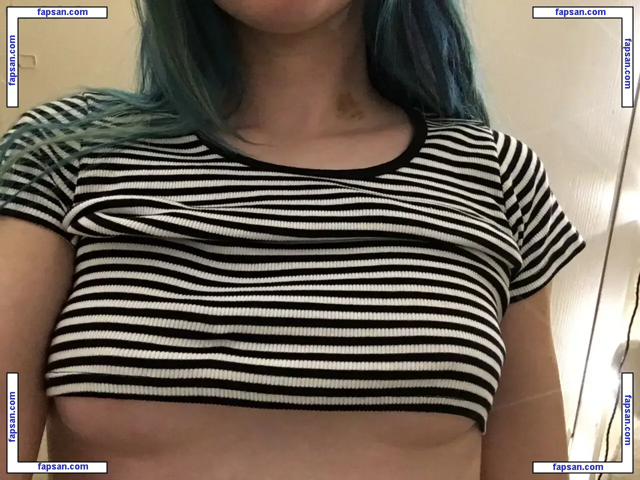 Kat Moss голая фото #0072 с Онлифанс