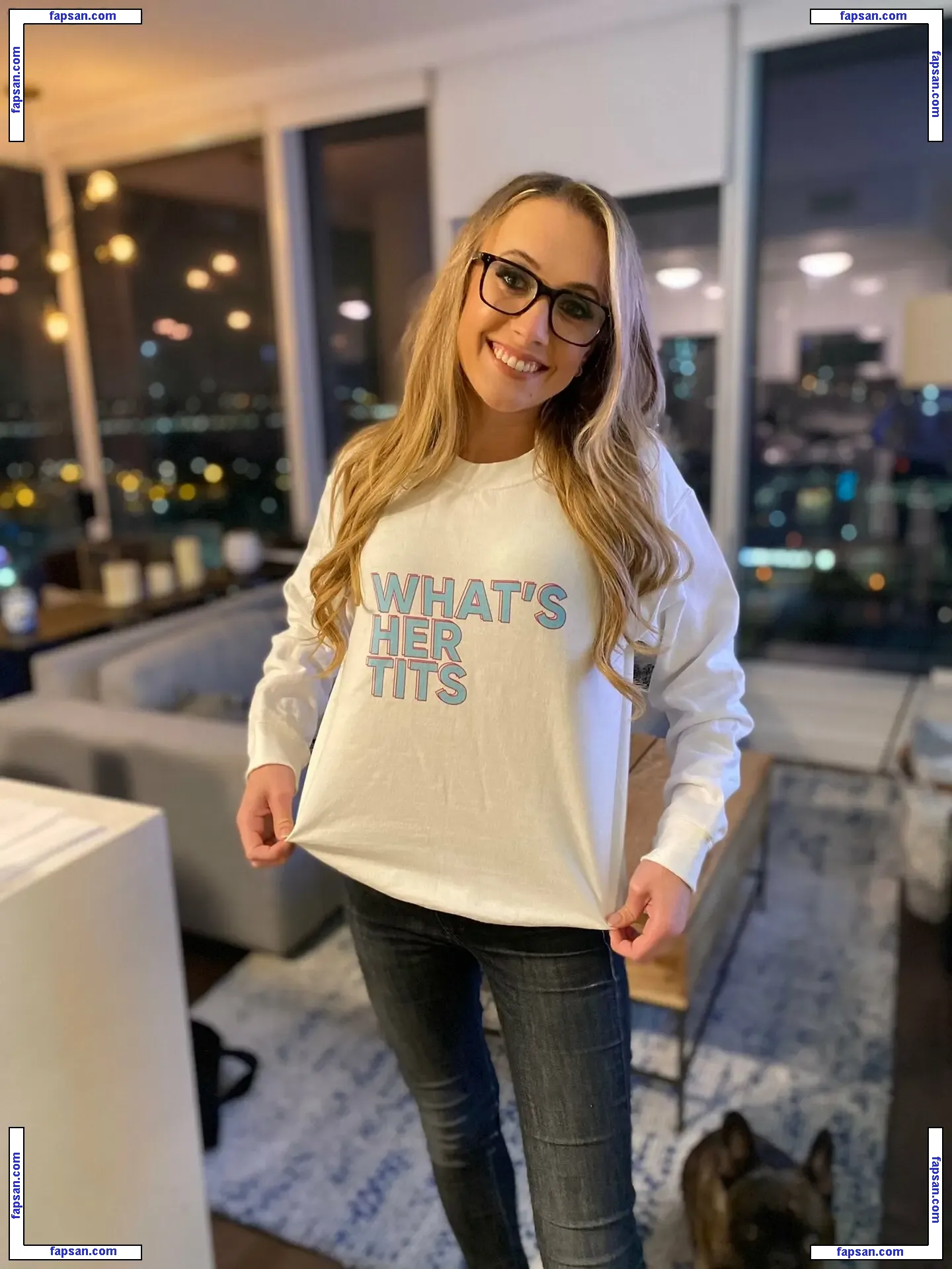 Kat Timpf nude photo #0003 from OnlyFans