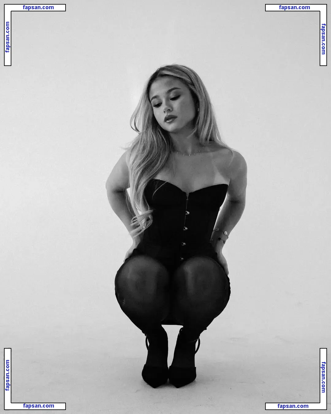 Katalina Cartmel голая фото #0059 с Онлифанс