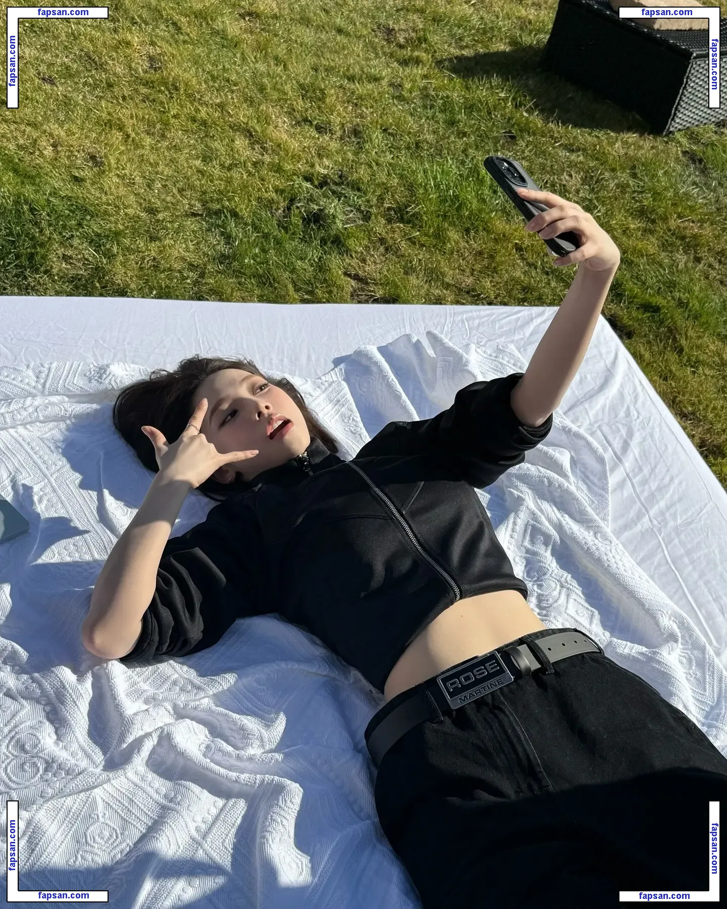 katarinabluu nude photo #0500 from OnlyFans