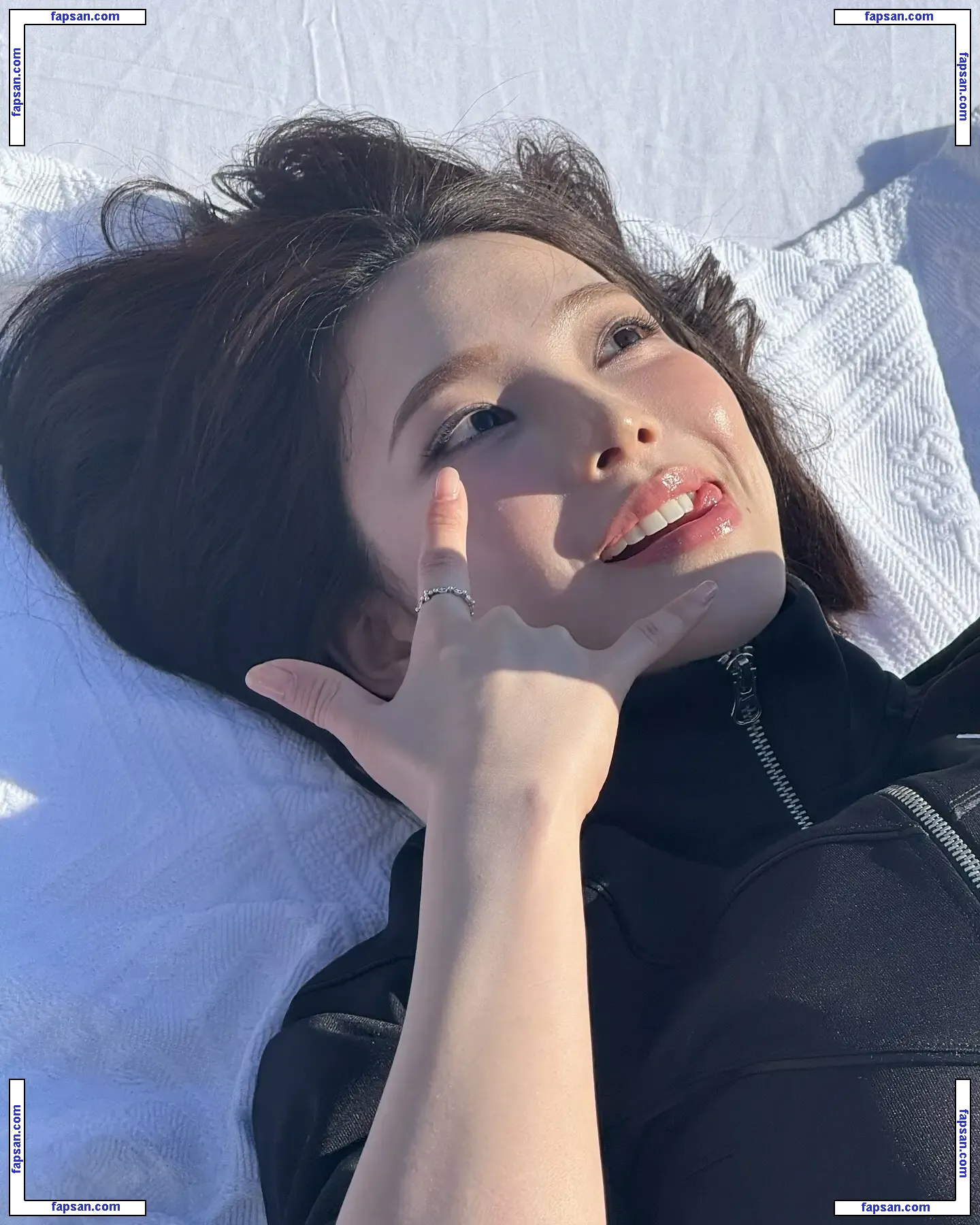 katarinabluu nude photo #0520 from OnlyFans