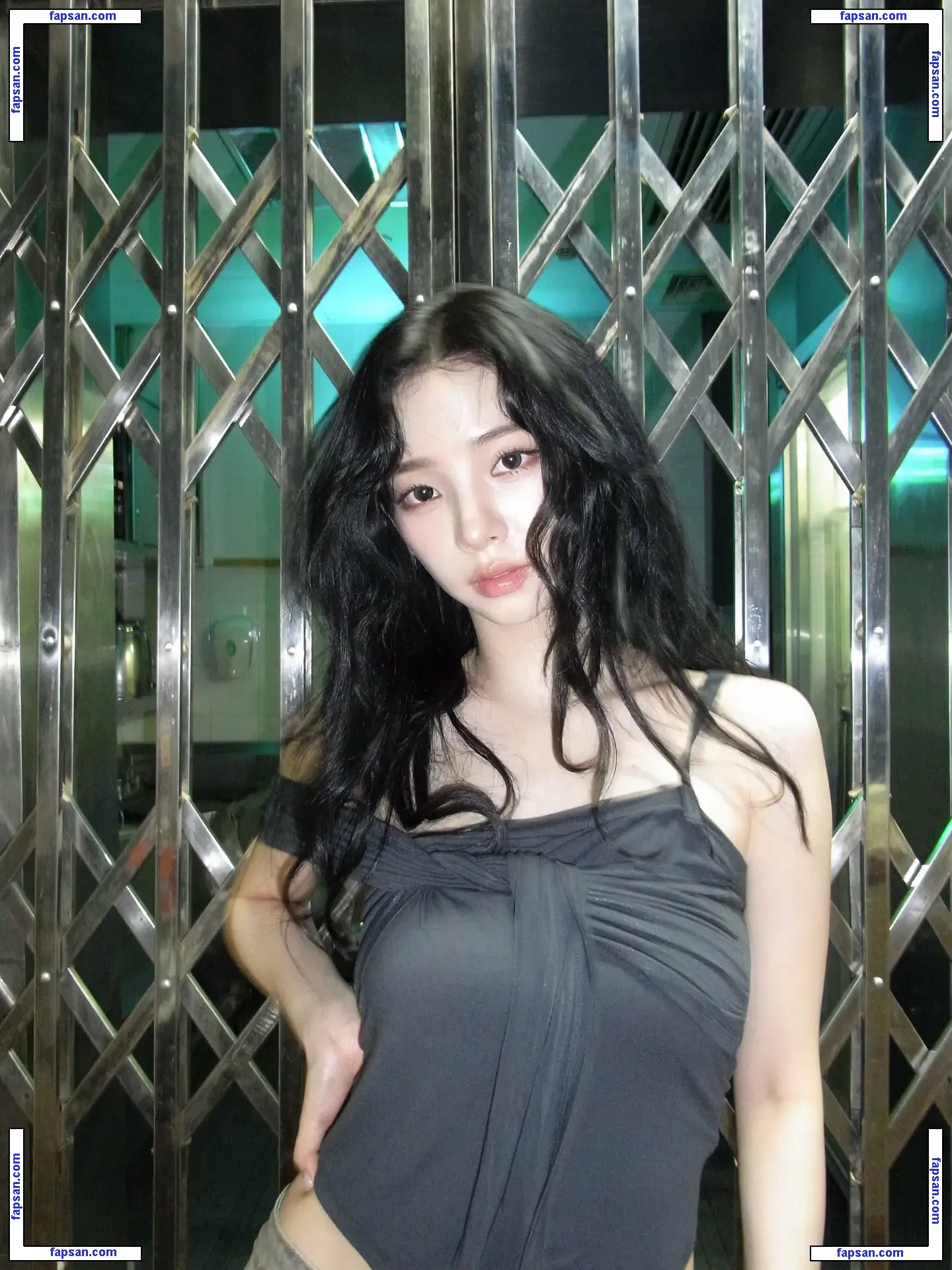 katarinabluu nude photo #0815 from OnlyFans