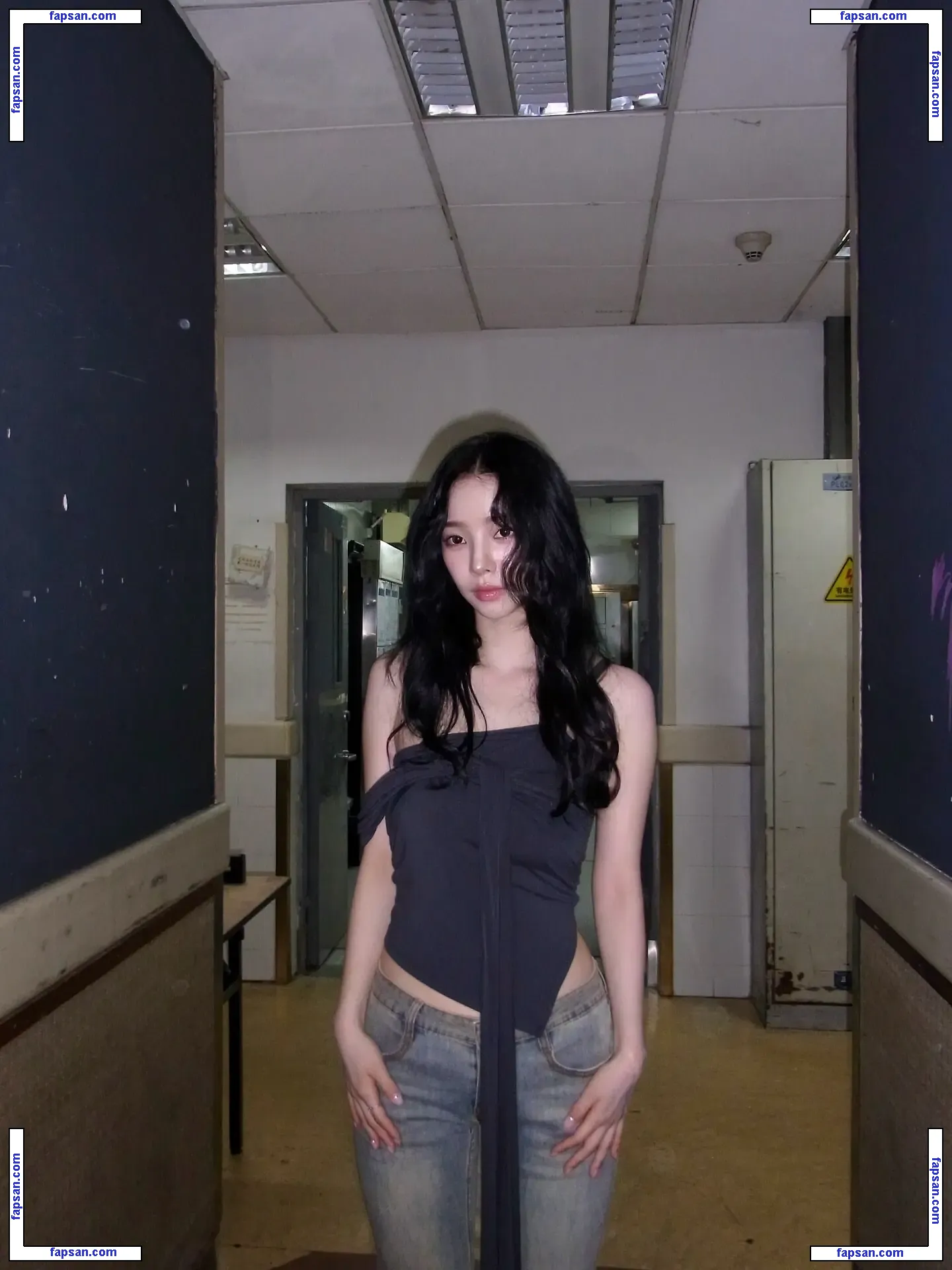 katarinabluu nude photo #0823 from OnlyFans