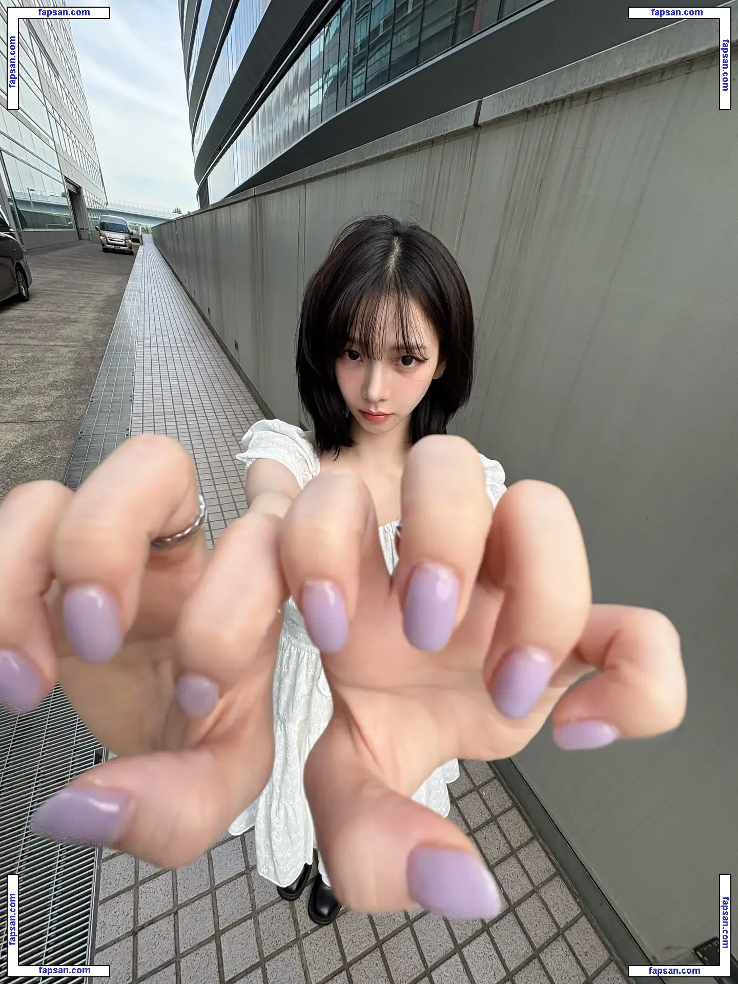 katarinabluu nude photo #0850 from OnlyFans