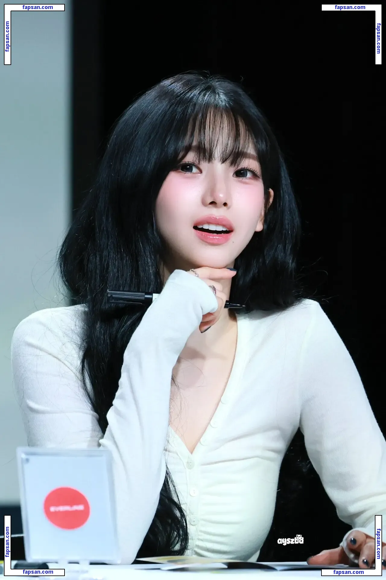 katarinabluu nude photo #0868 from OnlyFans