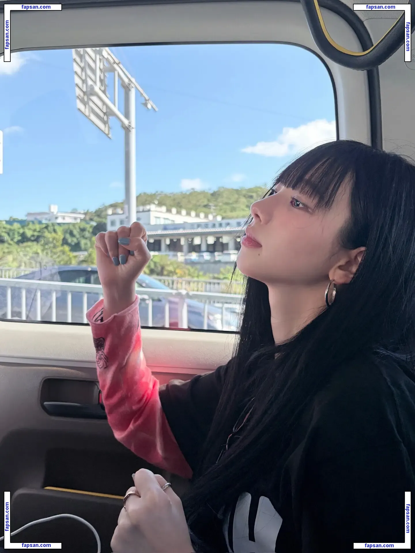 katarinabluu nude photo #0946 from OnlyFans