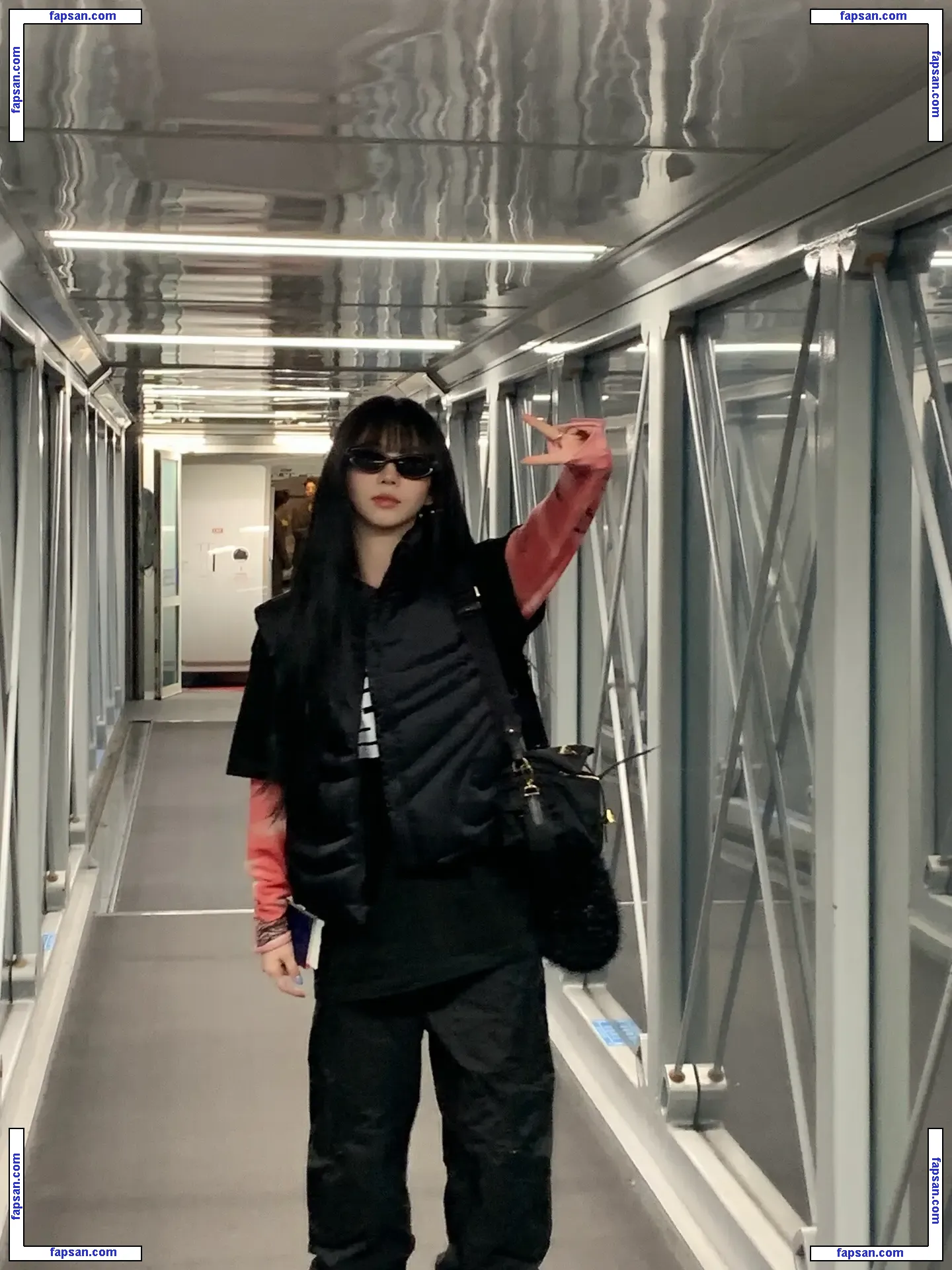 katarinabluu nude photo #0952 from OnlyFans