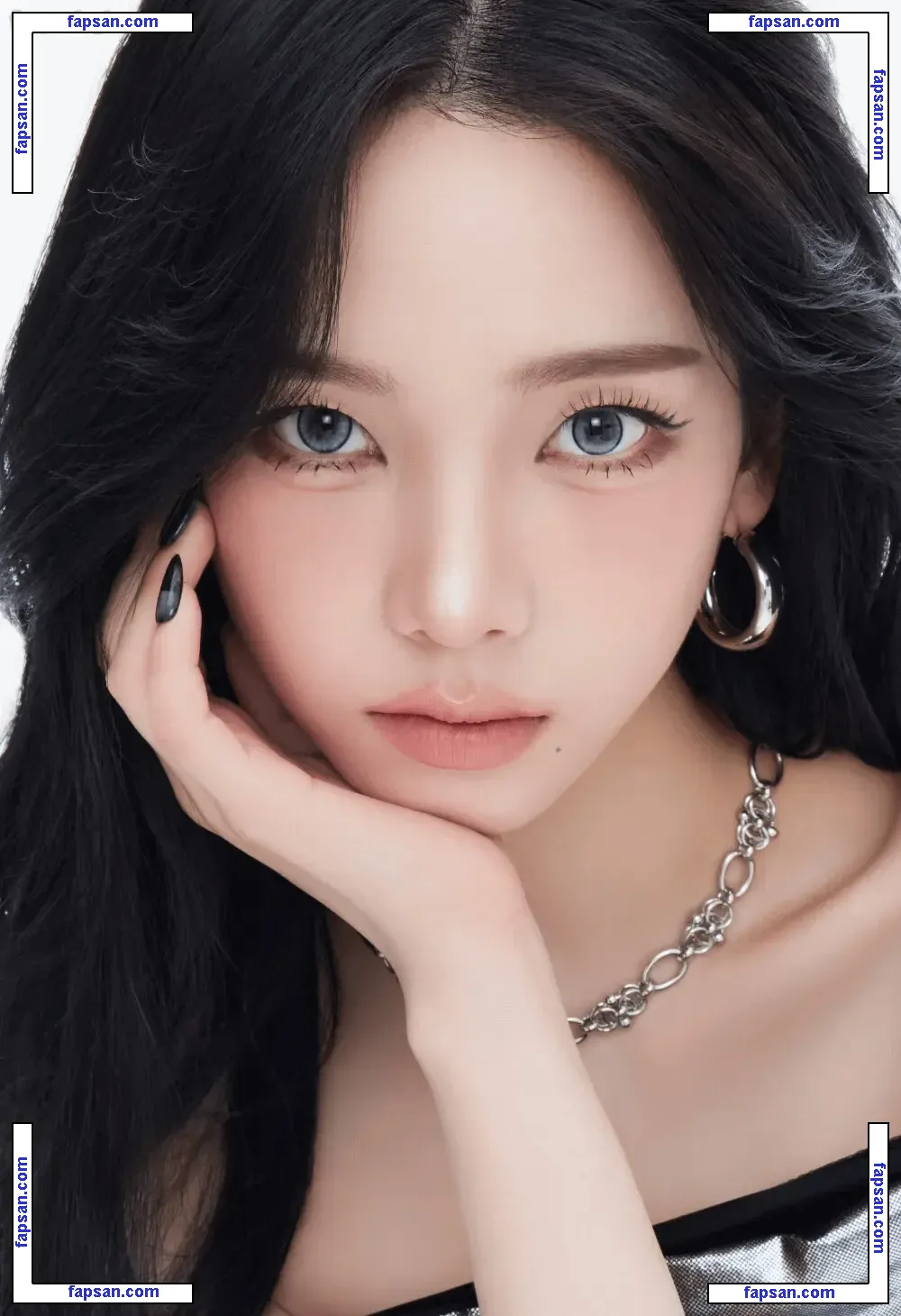 katarinabluu nude photo #0965 from OnlyFans