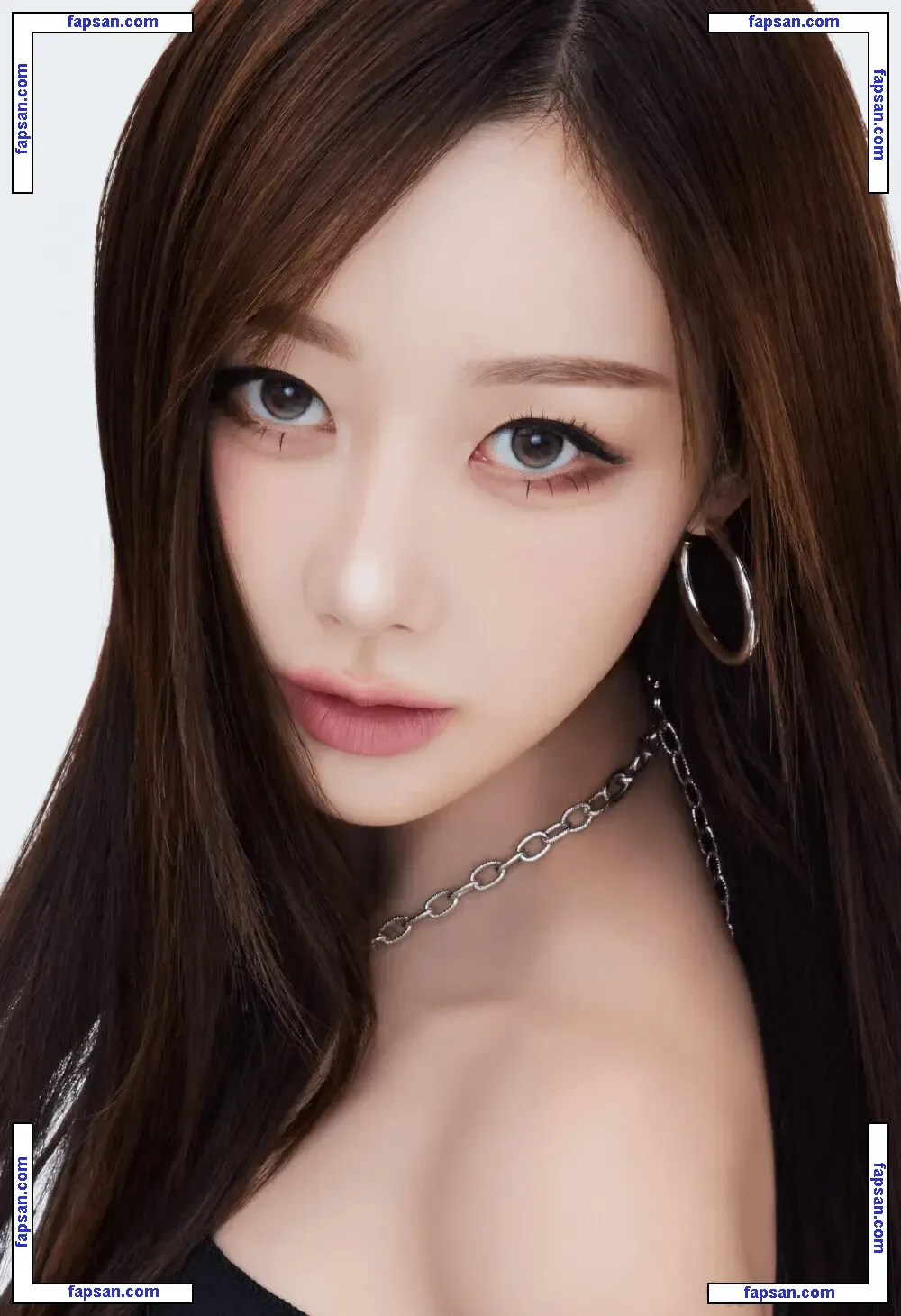 katarinabluu nude photo #0970 from OnlyFans