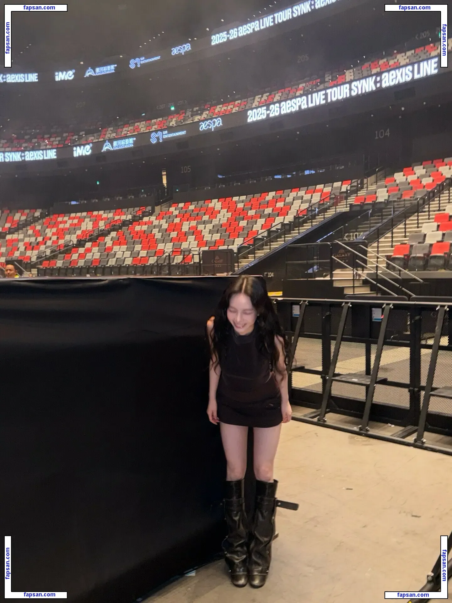 katarinabluu голая фото #0976 с Онлифанс