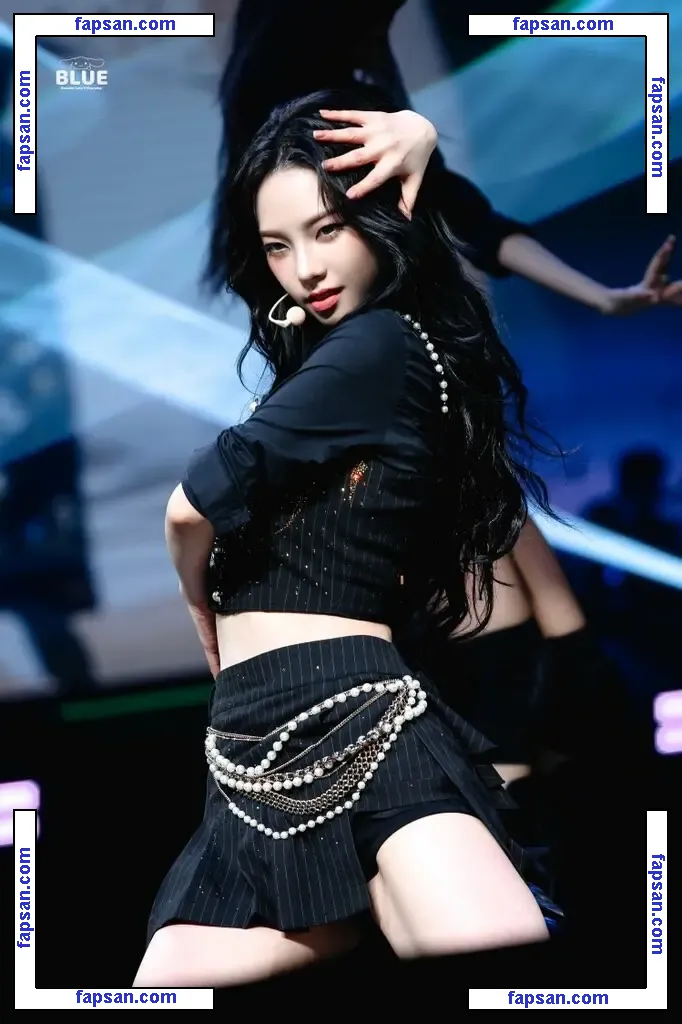 katarinabluu голая фото #0996 с Онлифанс