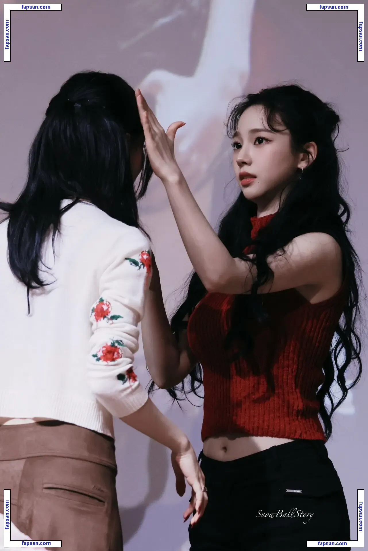 katarinabluu голая фото #1045 с Онлифанс