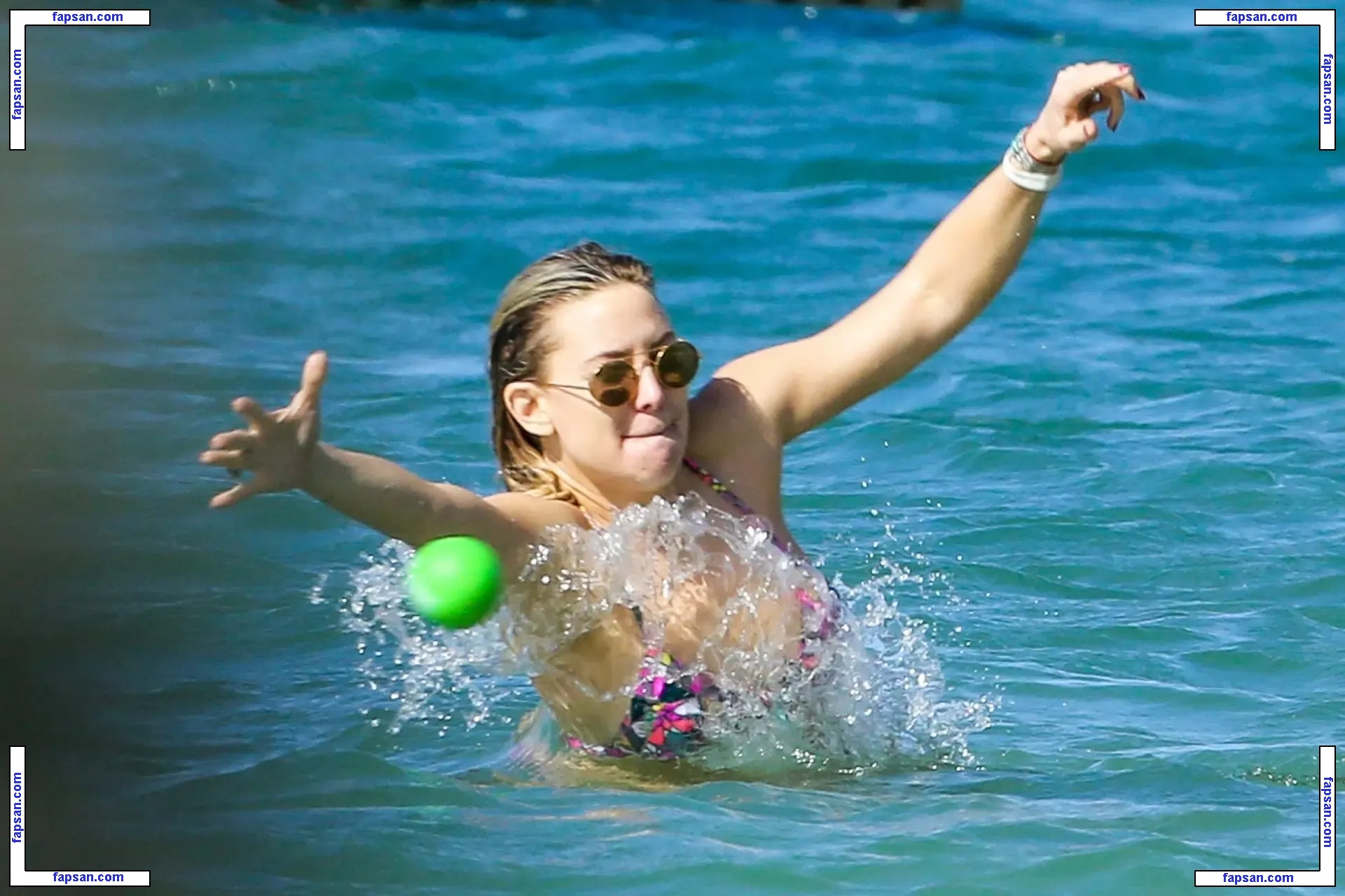 Kate Hudson nude photo #0093 from OnlyFans