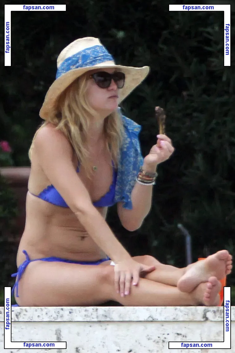 Kate Hudson nude photo #1729 from OnlyFans
