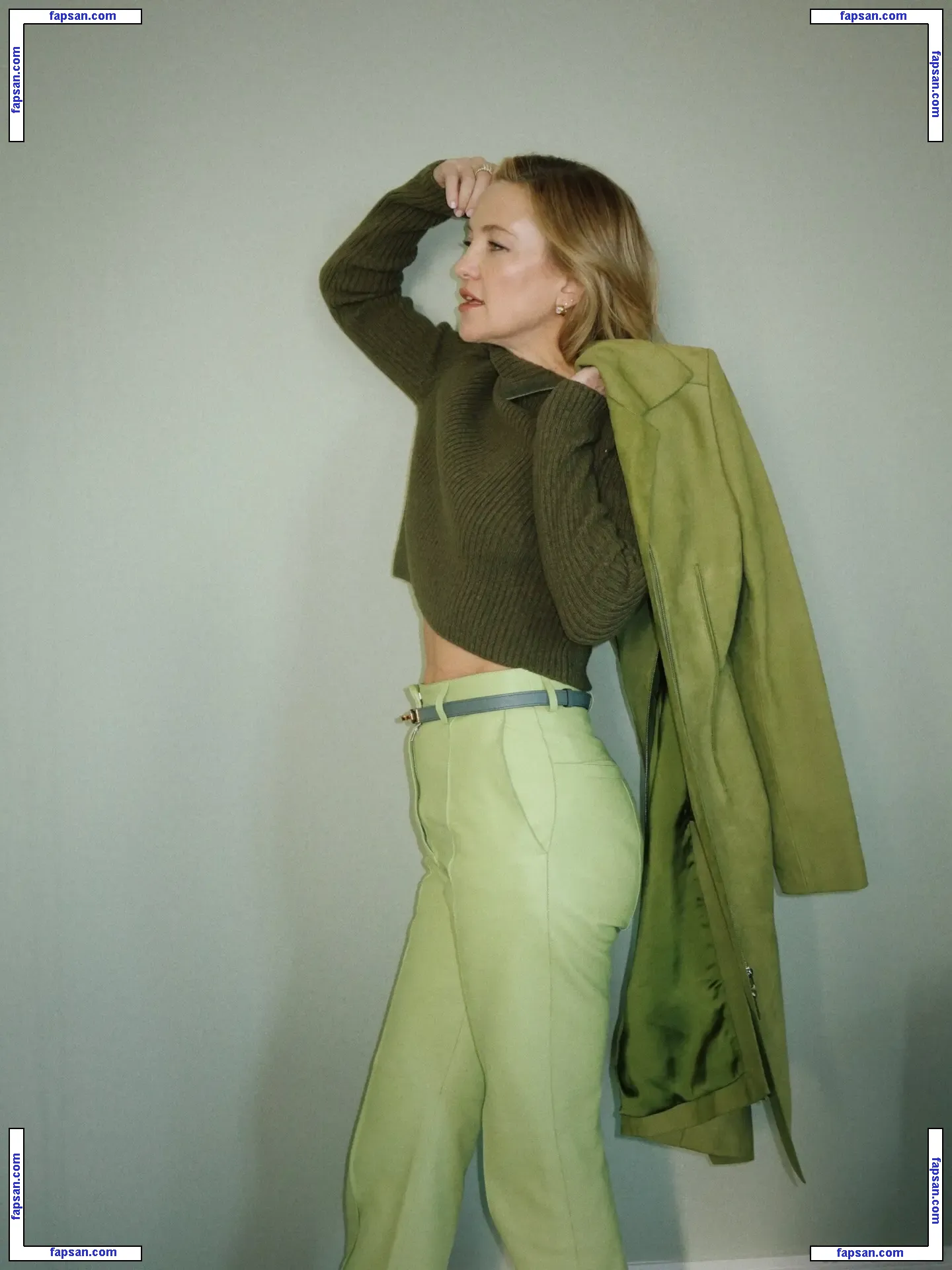 Kate Hudson nude photo #1845 from OnlyFans