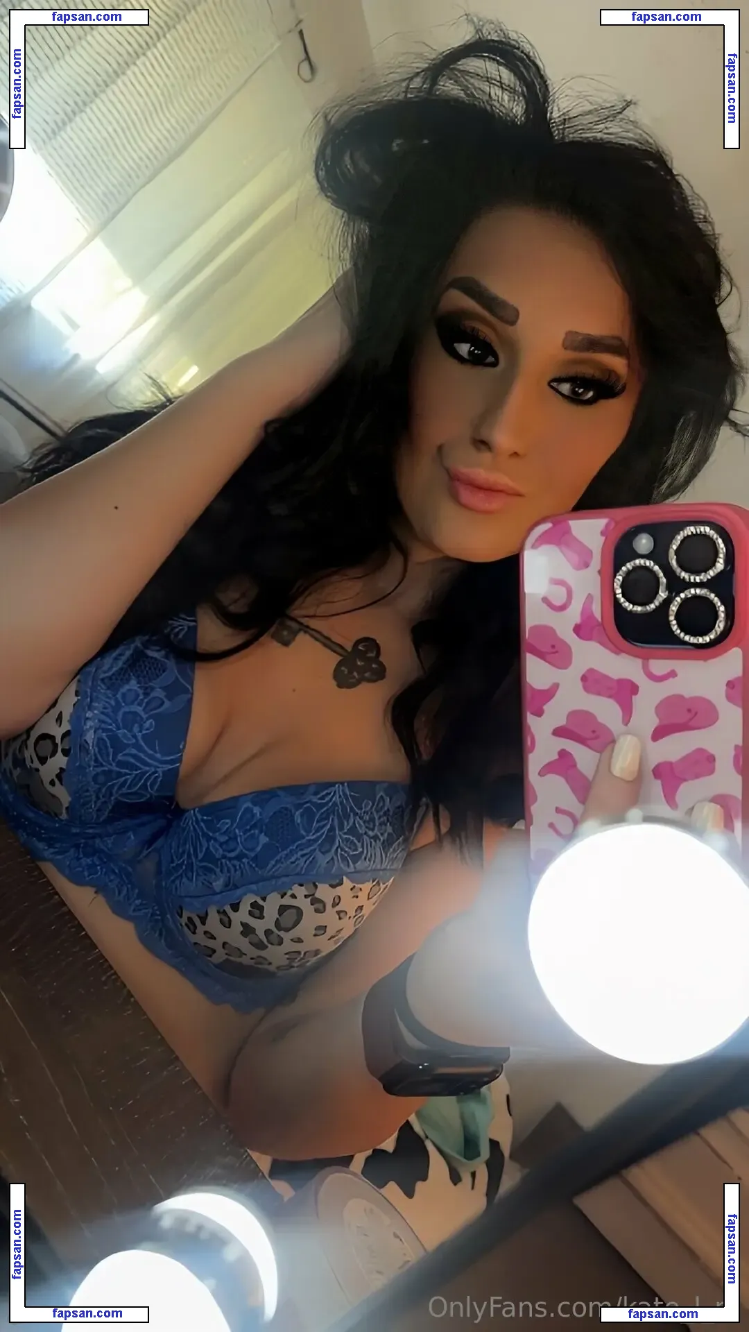 kate_l_m nude photo #0002 from OnlyFans