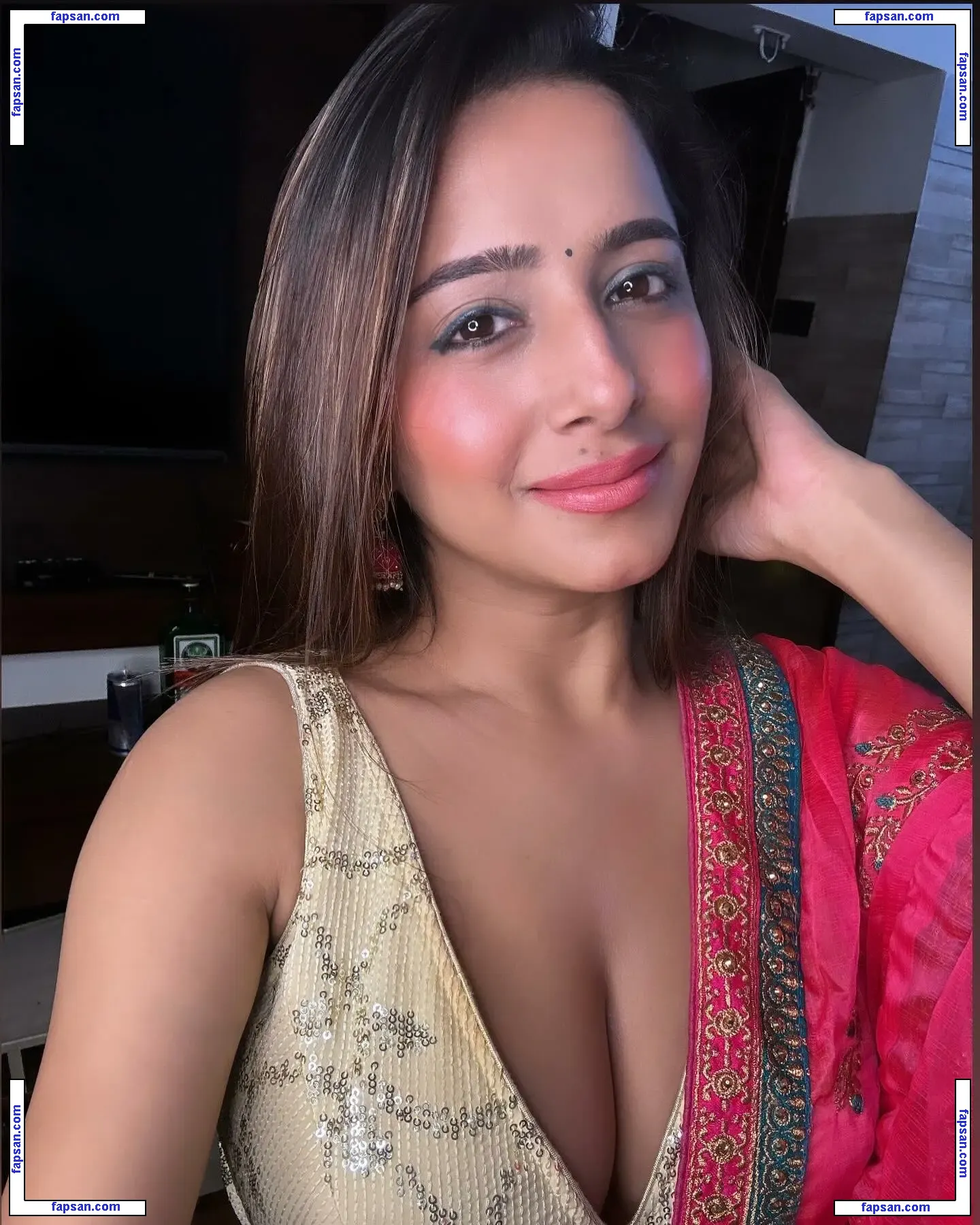 Kate Sharma nude photo #0023 from OnlyFans