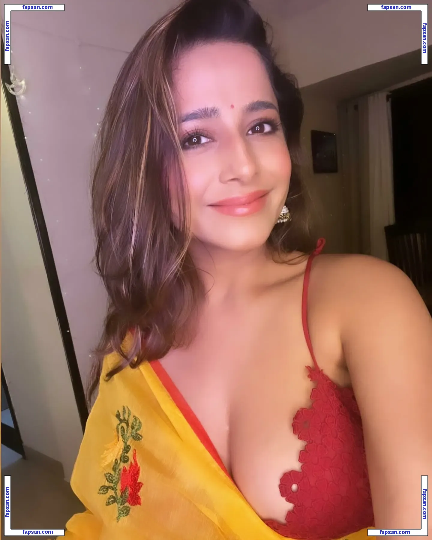 Kate Sharma nude photo #0035 from OnlyFans