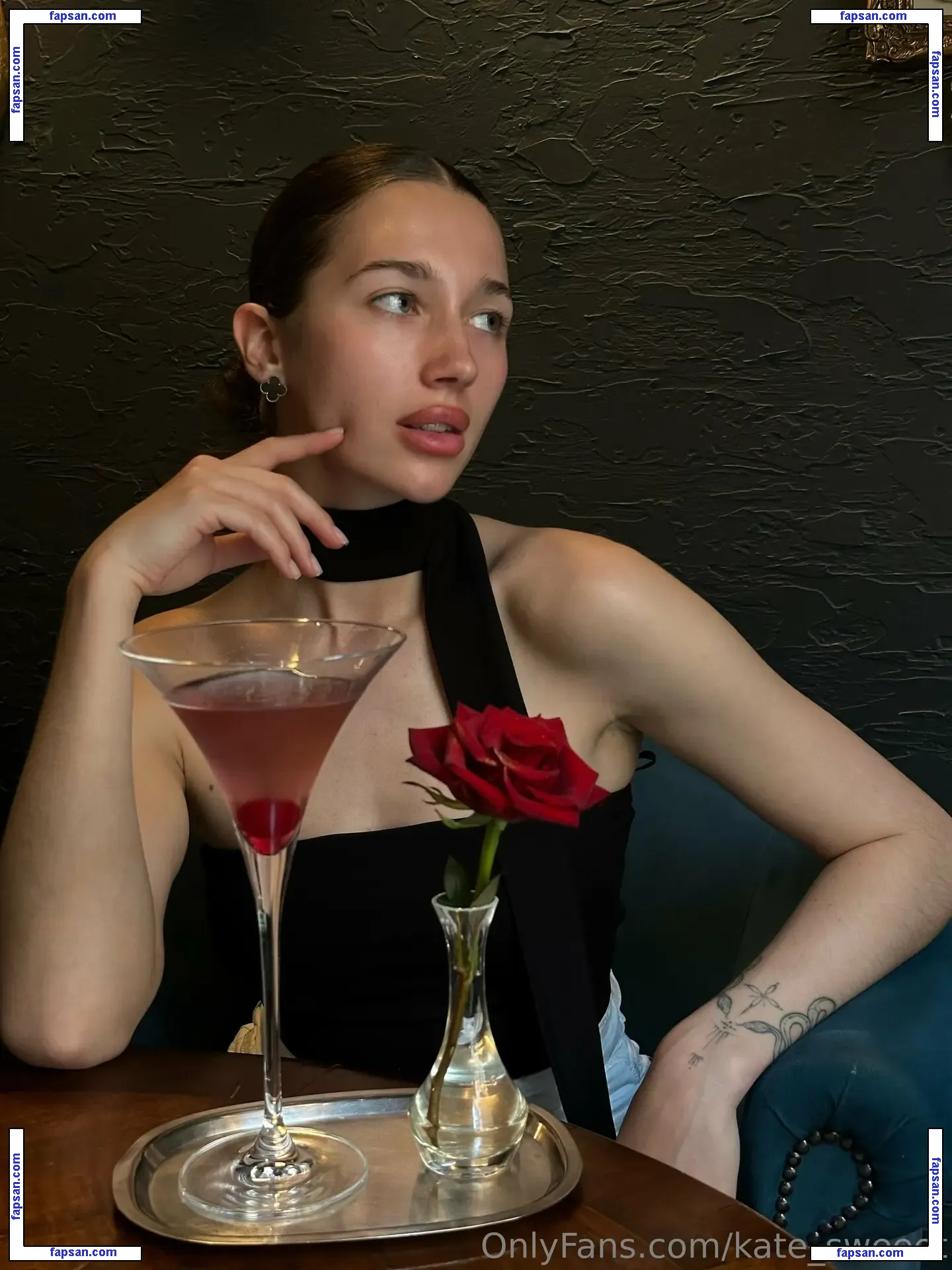 kate_sweeet nude photo #0012 from OnlyFans