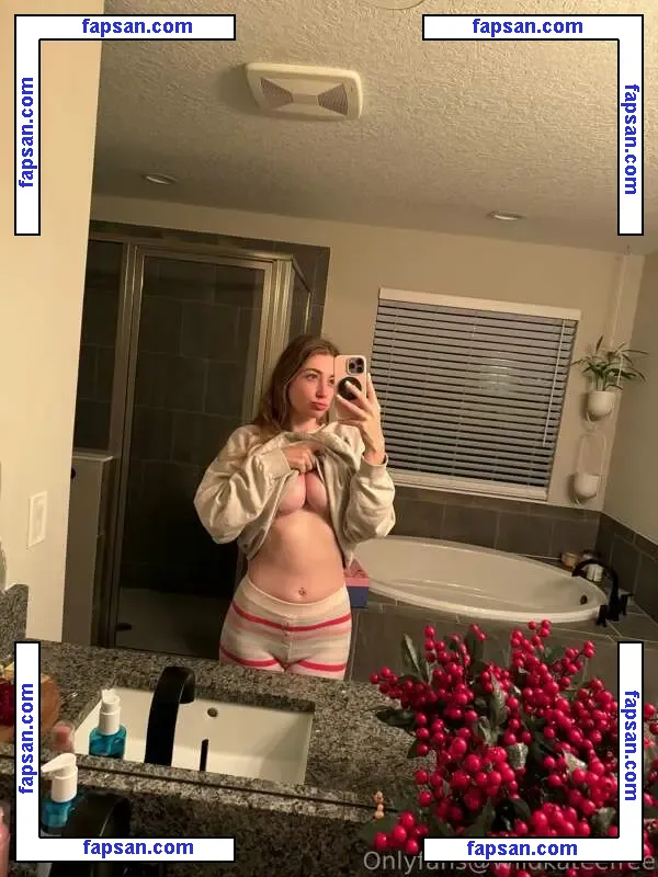 Katee nude photo #0004 from OnlyFans