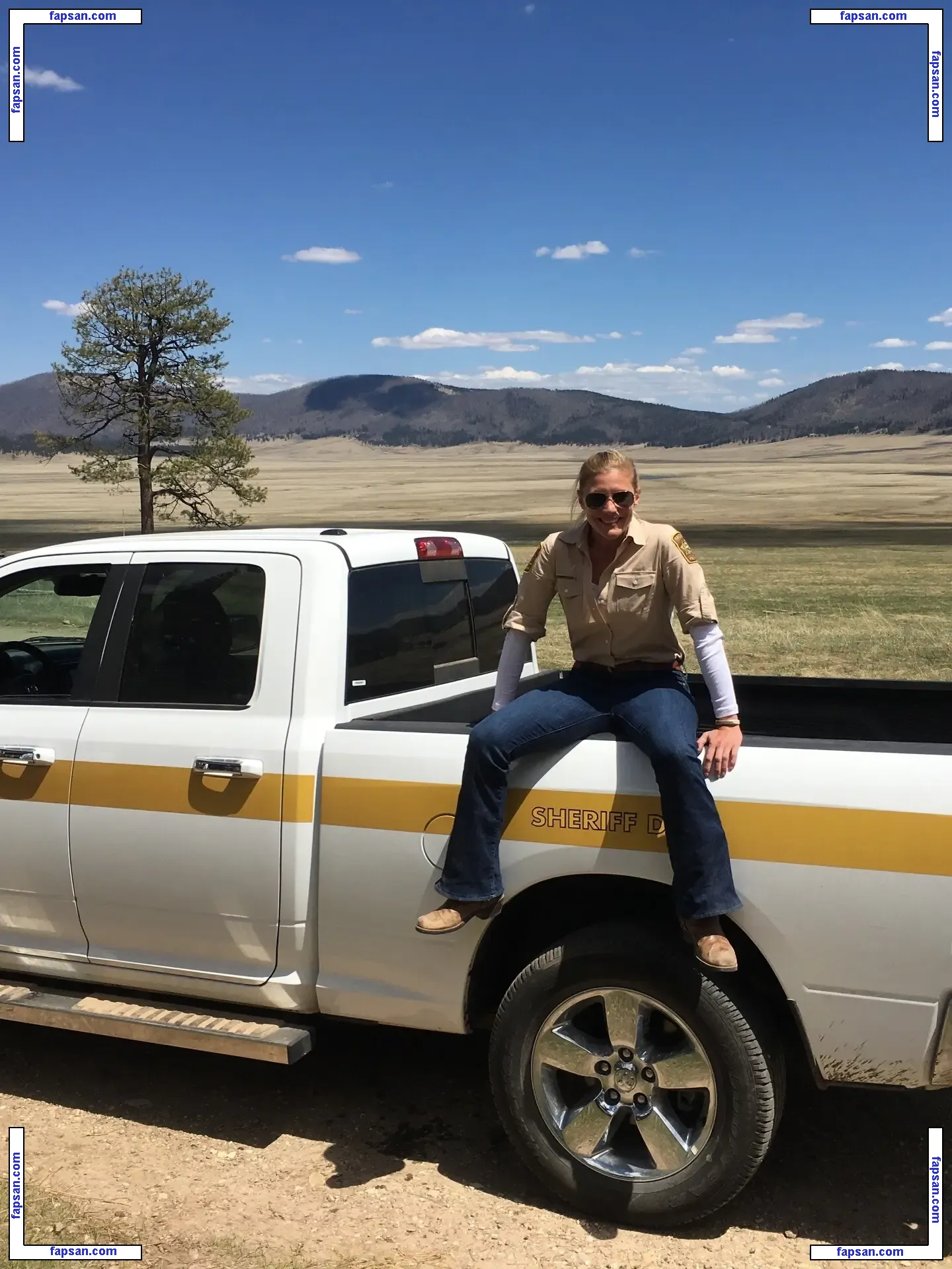 Katee Sackhoff голая фото #0237 с Онлифанс