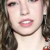 Katelyn Nacon nude #0040