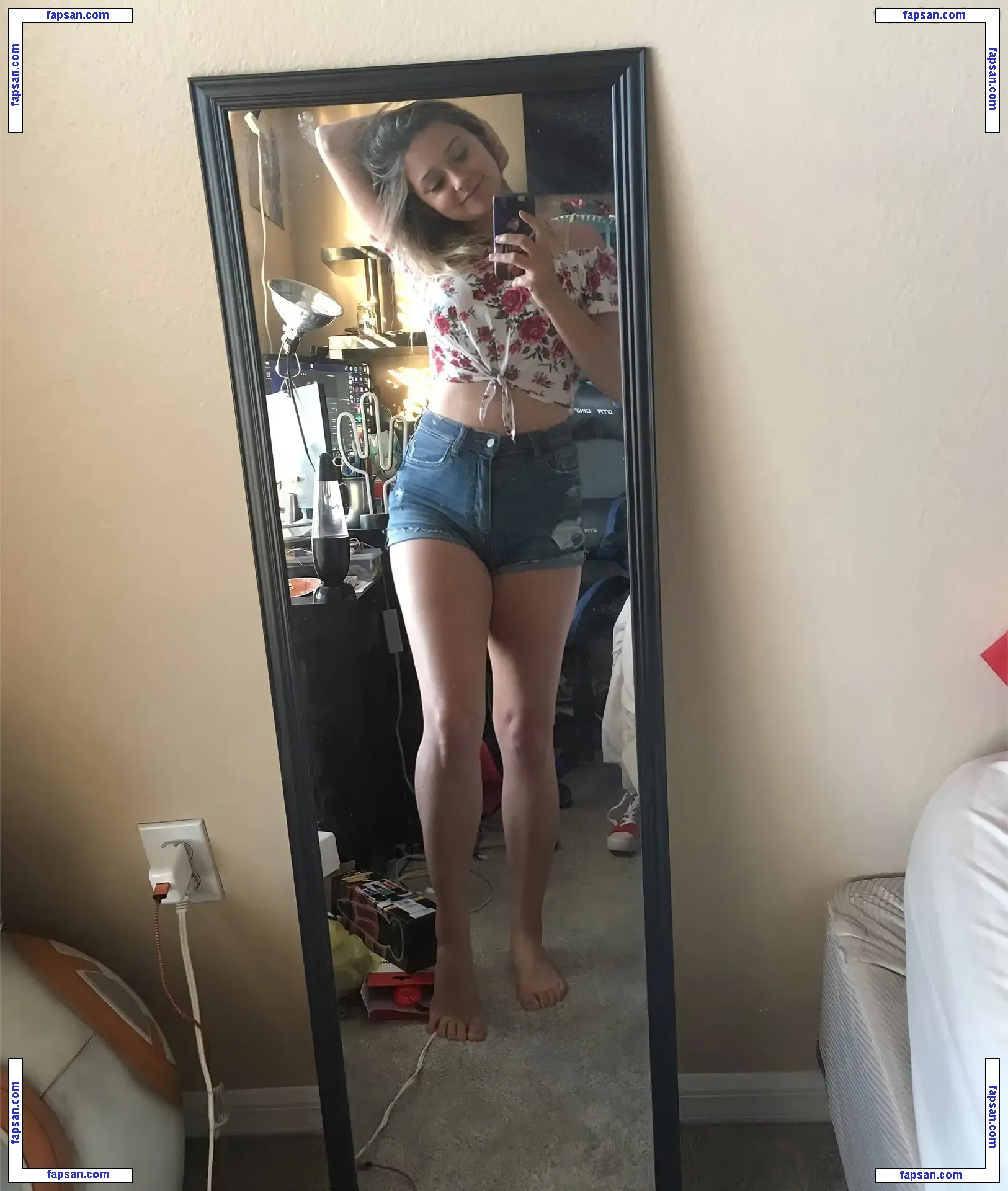 katerino nude photo #0002 from OnlyFans
