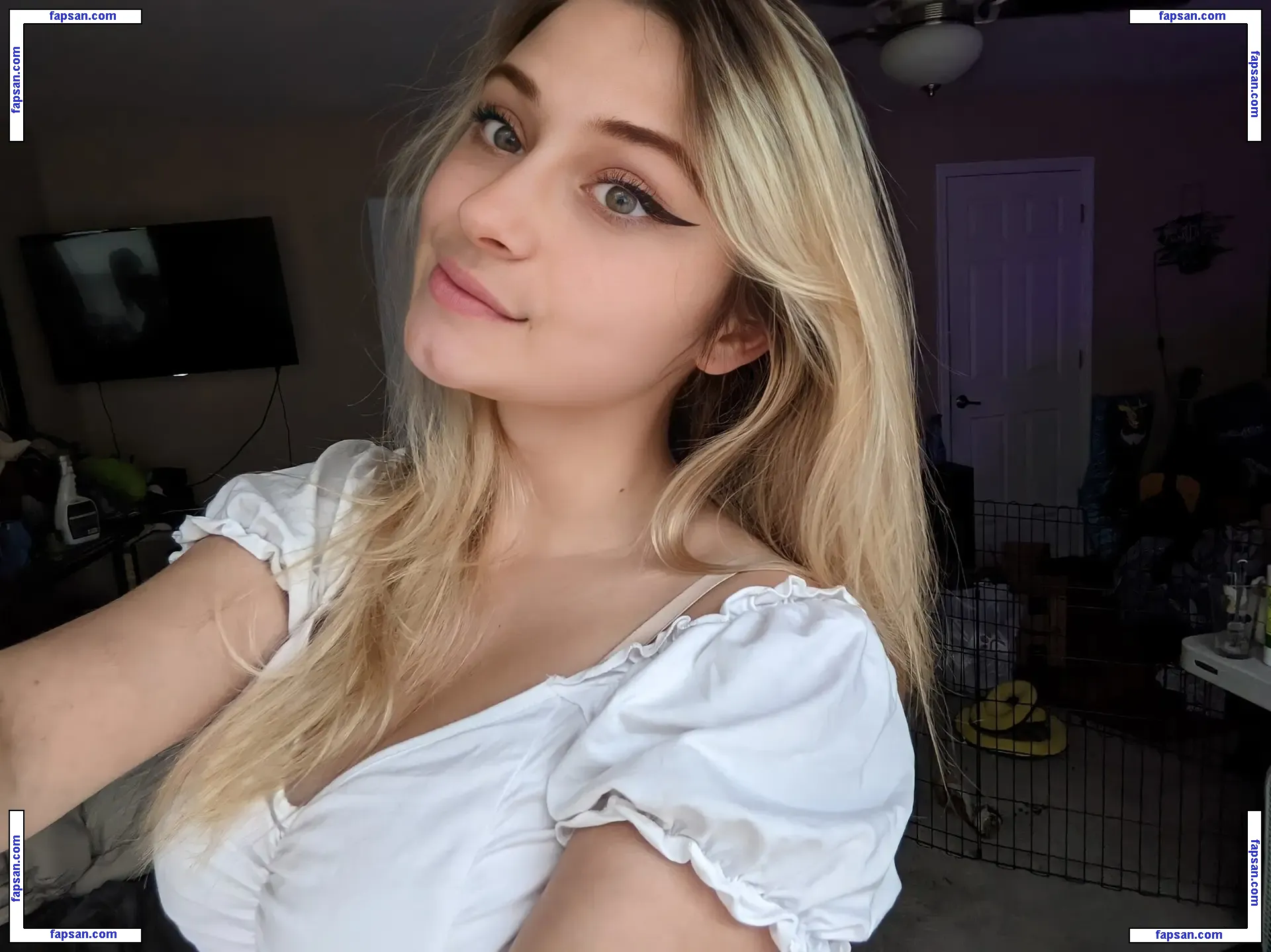 katerino nude photo #0005 from OnlyFans