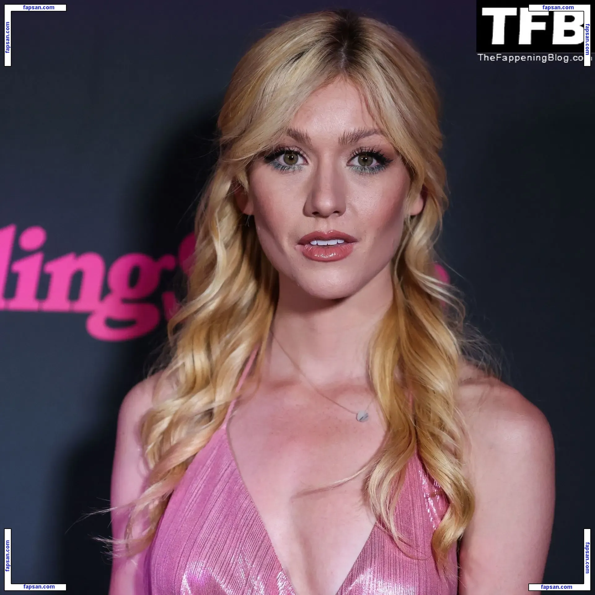 Katherine McNamara голая фото #0284 с Онлифанс