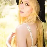 Katherine McNamara голая #0174