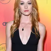 Katherine McNamara голая #0308
