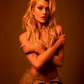 Katherine McNamara голая #0569