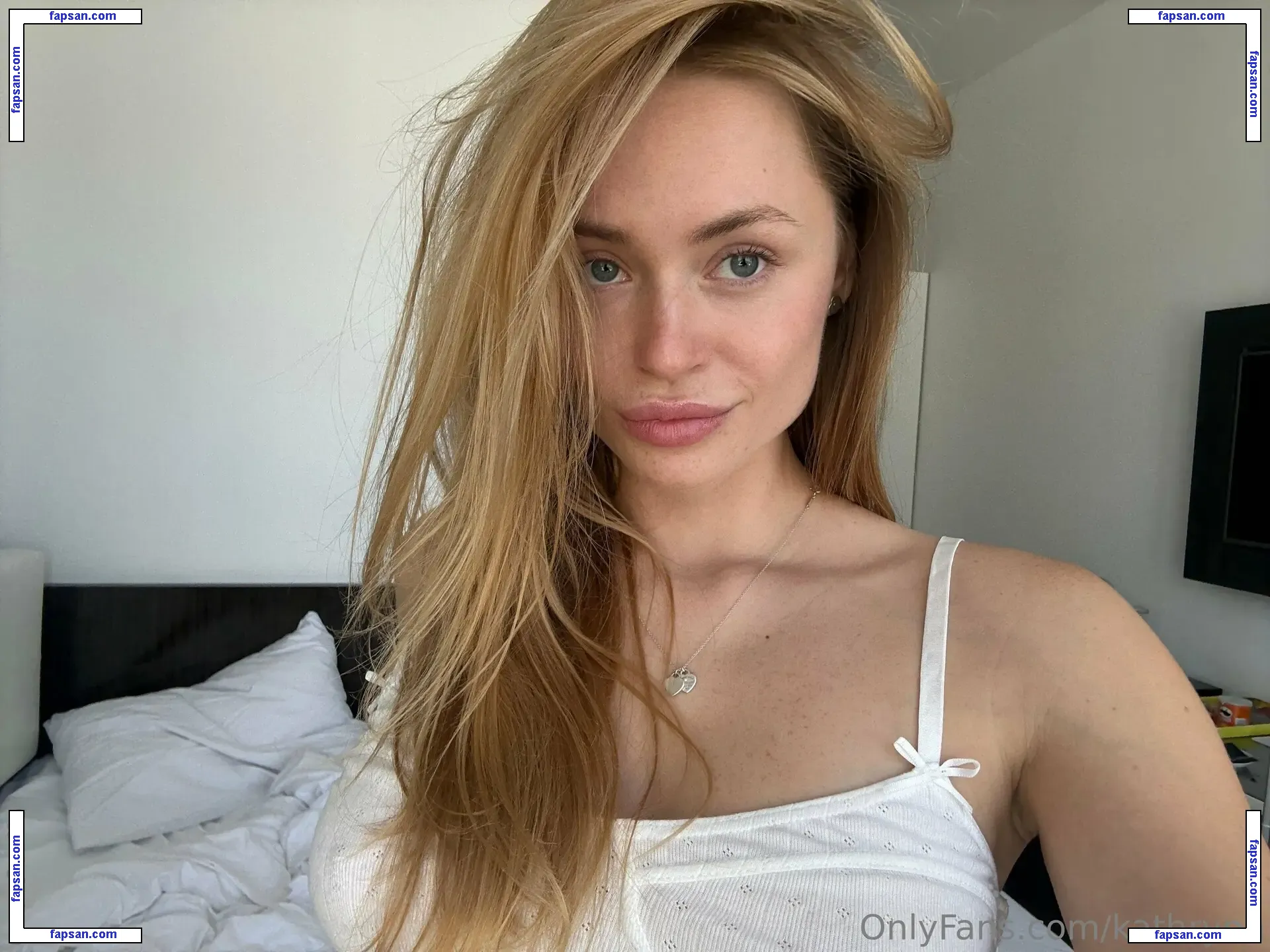 kathrynn nude photo #0011 from OnlyFans