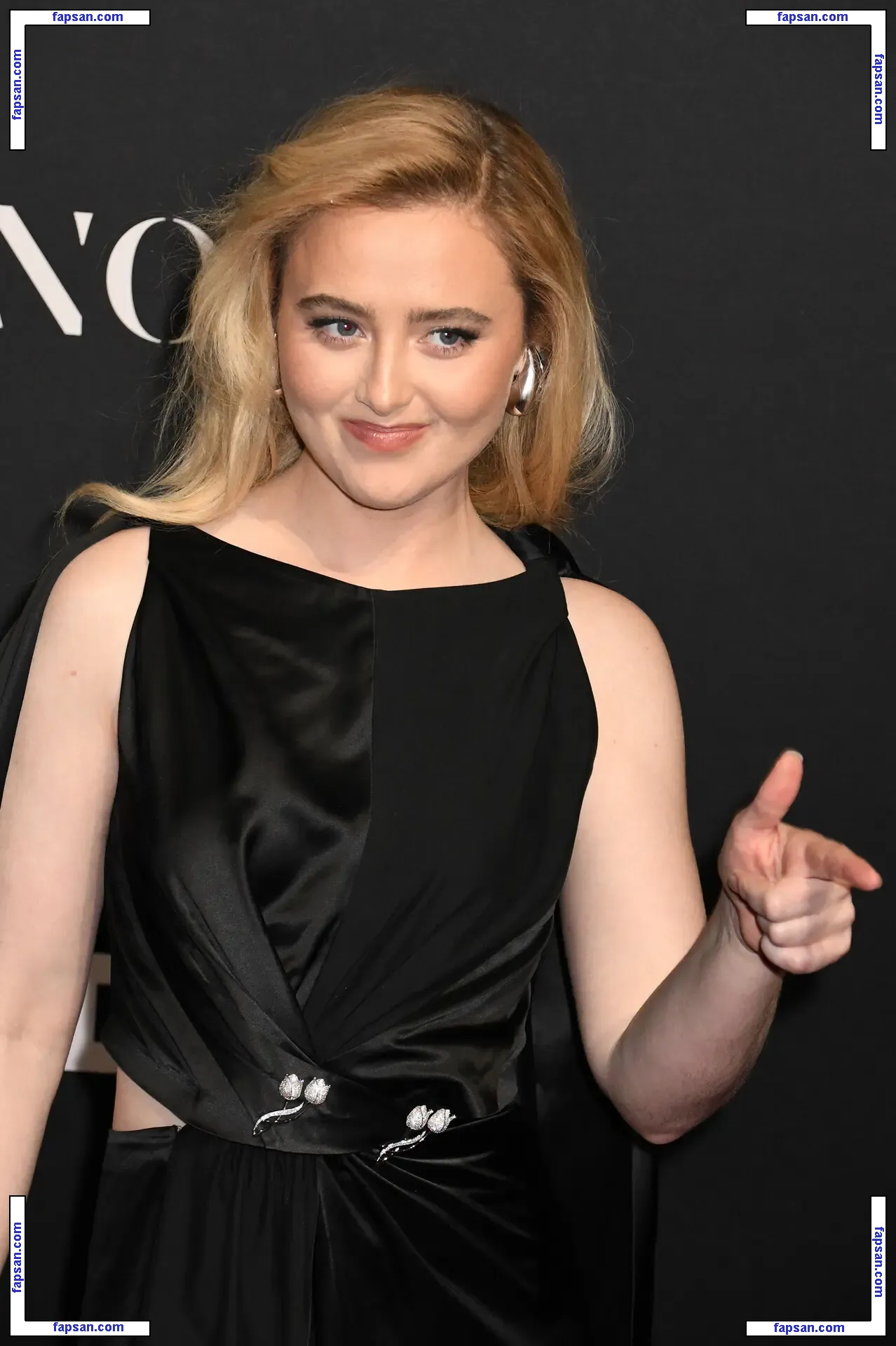 Kathrynton голая фото #0414 с Онлифанс