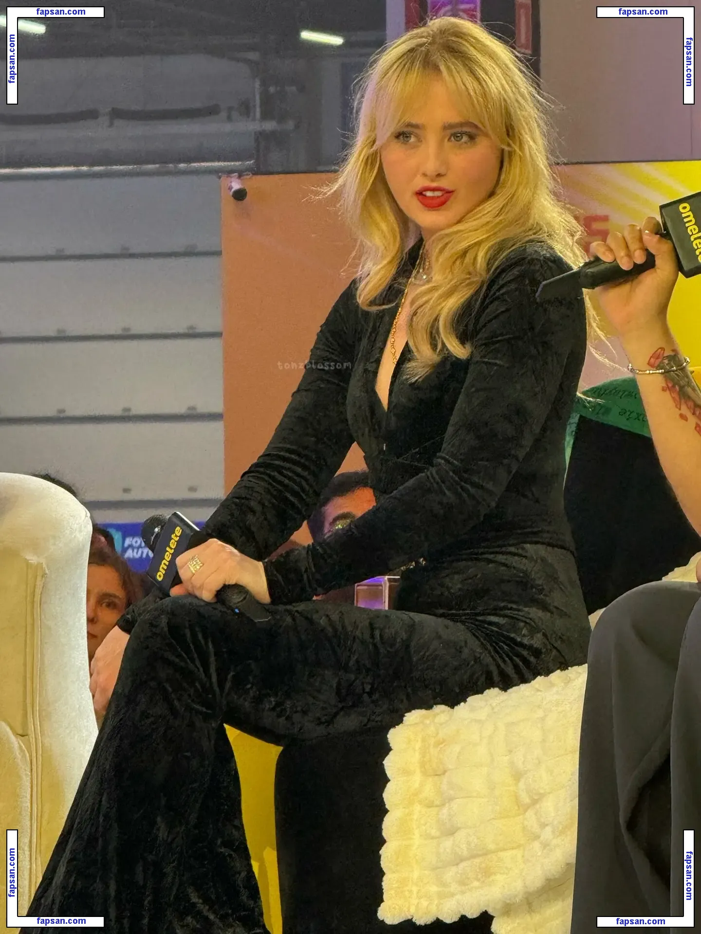 Kathrynton голая фото #0436 с Онлифанс