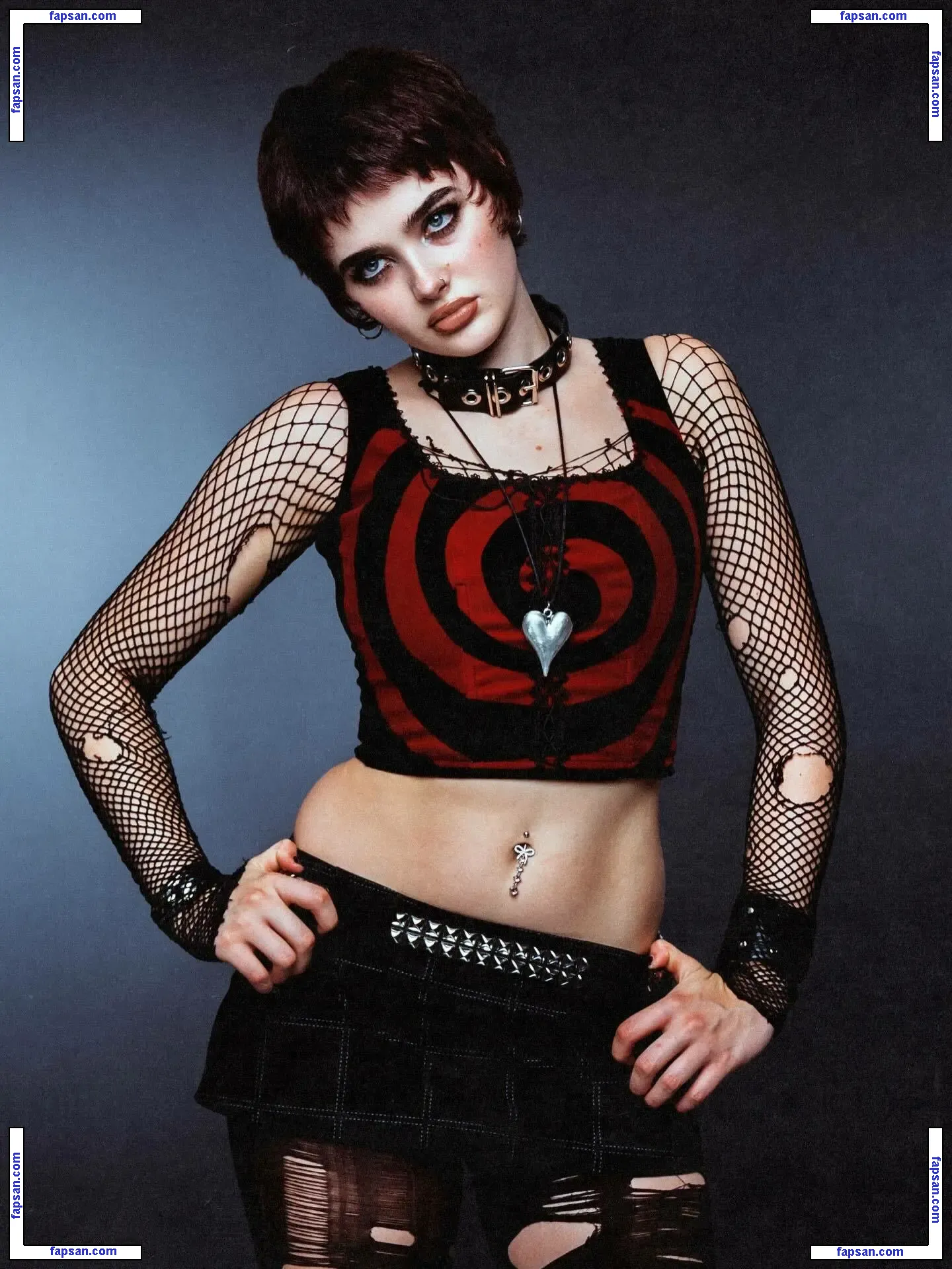 Katie Blake голая фото #0010 с Онлифанс