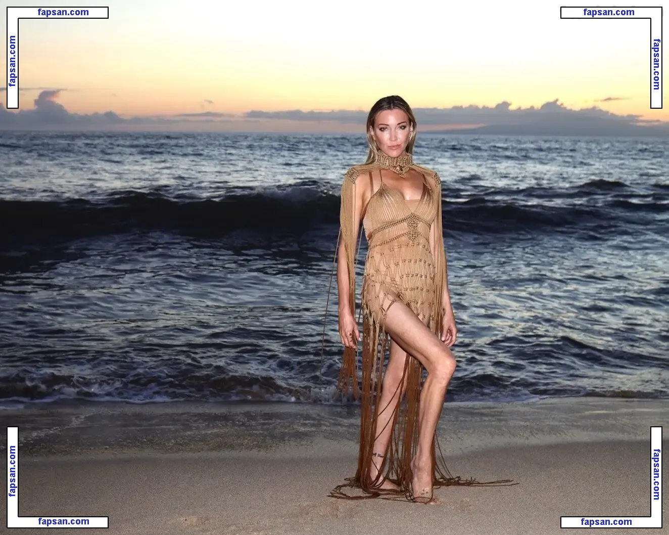 Katie Cassidy голая фото #0620 с Онлифанс