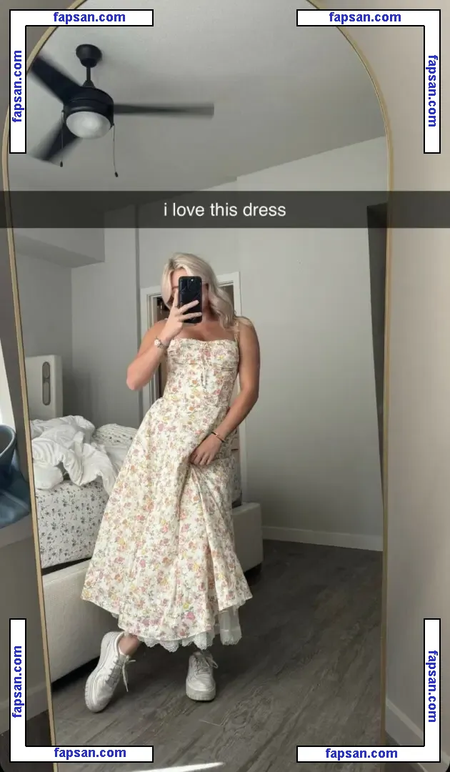 Katie Sigm nude photo #0003 from OnlyFans