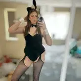 Katie Woolls nude #0003