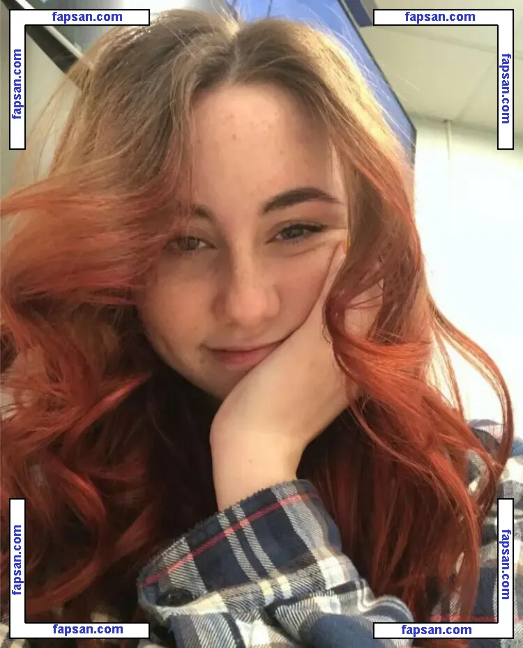 Katiebuggyboo nude photo #0009 from OnlyFans