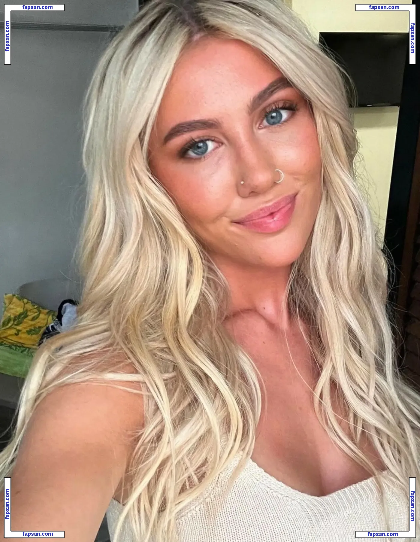 katiejenkinss_ nude photo #0005 from OnlyFans