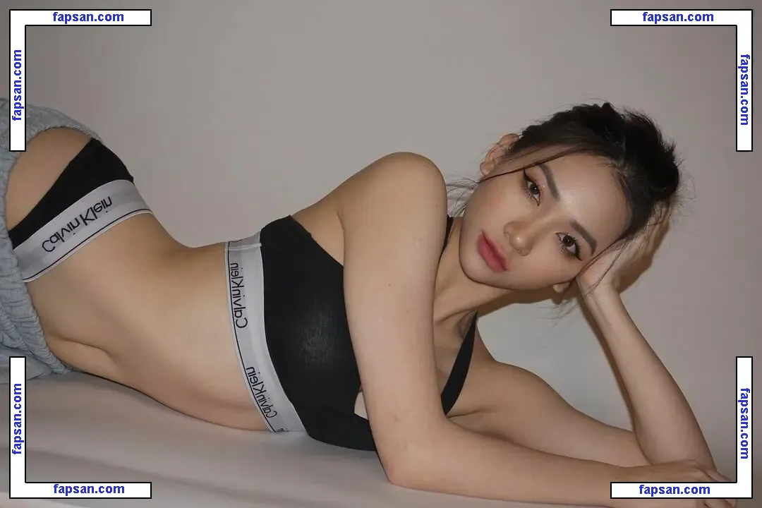 Katielefit nude photo #0029 from OnlyFans