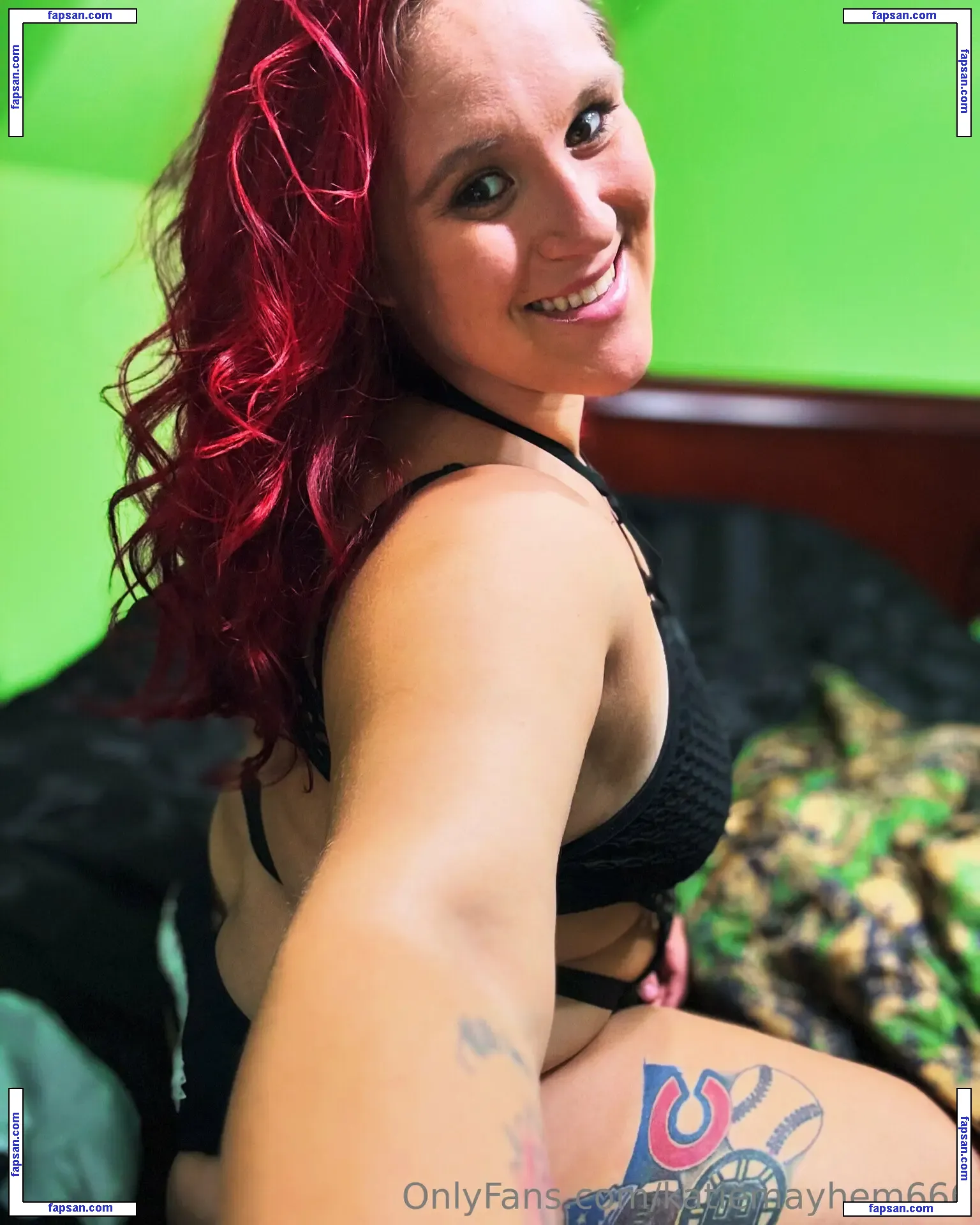 katiemayhem666 nude photo #0019 from OnlyFans