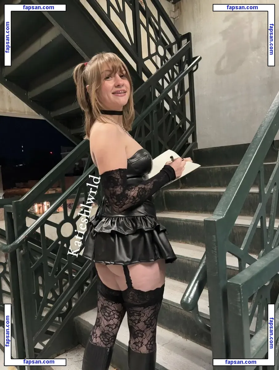 katies_lilwrld nude photo #0004 from OnlyFans